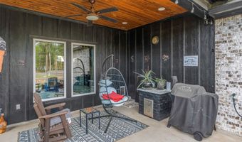 63 Turtle Creek Dr, Benton, LA 71006