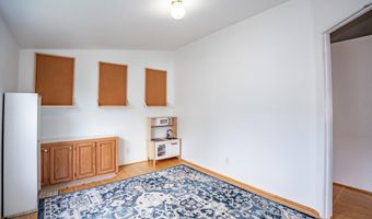 1856 Becca Ct SE, Albany, OR 97322