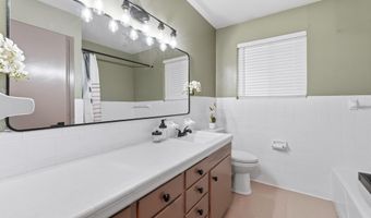 9888 W Tams Dr, Baton Rouge, LA 70815