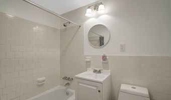 4600 DUKE St 1501, Alexandria, VA 22304