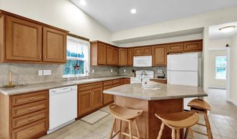 9 COURTNEY REA Cir, Reading, PA 19606
