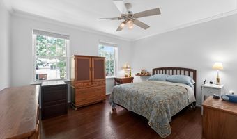 397 KINGS COLLEGE Dr, Arnold, MD 21012