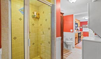 2684 LAKEVIEW Cir, Alford, FL 32420