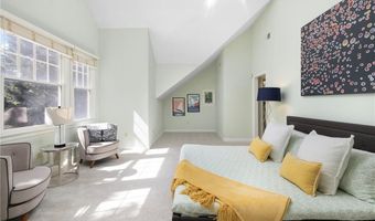 58 Dolphin Ave, Jamestown, RI 02835