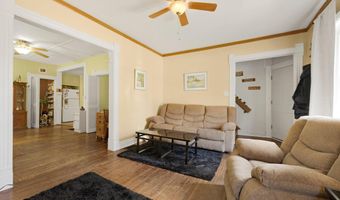111 W 2nd St, Auburn, IN 46706