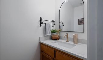 30 Larsen Rdg, Adairsville, GA 30103