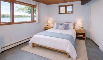 114 Spy Pond Pkwy B, Arlington, MA 02474