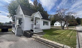 37 Pine Island Ave, Berlin, NH 03570