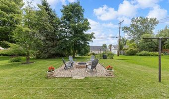 958 Cornell Dr, Alliance, OH 44601
