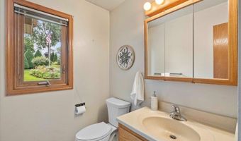 2524 CARRIEDALE Ct, Fitchburg, WI 53711
