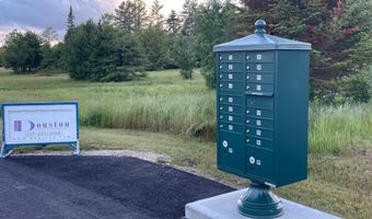 14 Forest Dr, Arundel, ME 04046