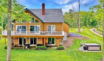 19 Glenview Ln, Belfast, ME 04915