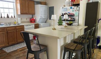 15 S Shafer 1509, Athens, OH 45701