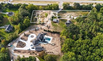 60 Ada Hills Dr NE, Ada, MI 49301