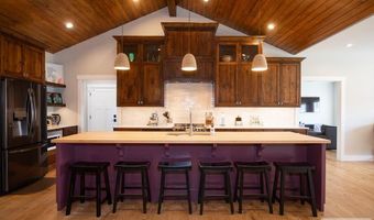 53 Black Hawk Dr, Carmen, ID 83462