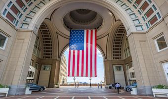 10 Rowes Wharf Ph4, Boston, MA 02110