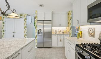 21 ORCHID Ln, Barnegat, NJ 08005