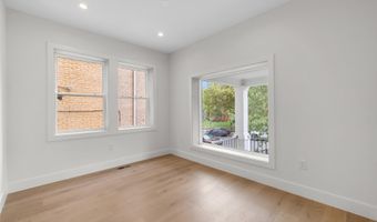 3916 8TH St NW B, Washington, DC 20011