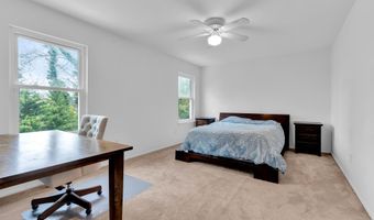 15 Old Mill Ct, Belmar, NJ 07719
