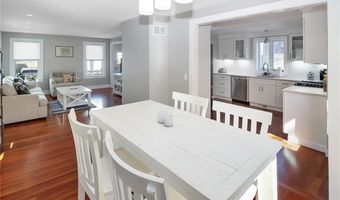1 Conrad Ct, Newport, RI 02840