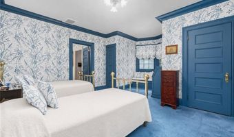 360 RUMSTICK Rd, Barrington, RI 02806