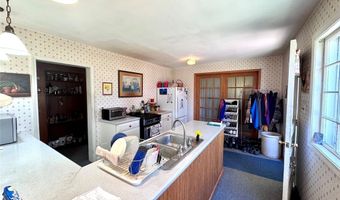 83 High St, Angelica, NY 14709