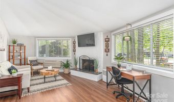 8 Palatka St, Arden, NC 28704