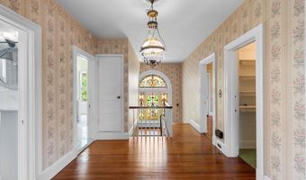 100 N ROLLING Rd, Baltimore, MD 21228