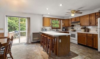 210 Rice St, Athol, MA 01331