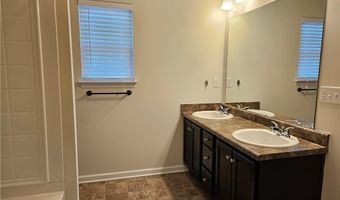 649 Oakside Pl, Acworth, GA 30102