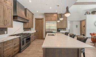 11 Speaking Eagle, Big Sky, MT 59716