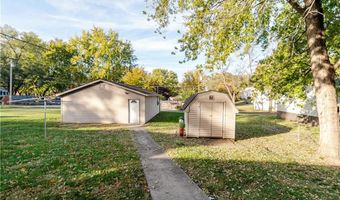 1129 Riley St, Atchison, KS 66002