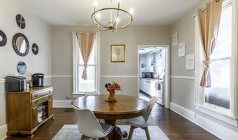 334 W 9th St, Auburn, IN 46706