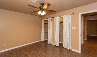 2105 W Briscoe Ave, Artesia, NM 88210