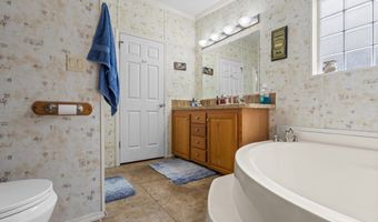 6679 NW 27th Pl, Bell, FL 32619