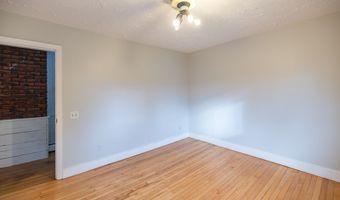 27 Flanders St, Auburn, ME 04210