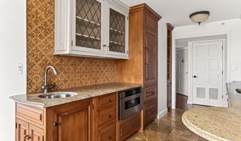 2181 JAMIESON Ave 1803, Alexandria, VA 22314