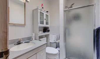 4 SUNSET Ave, Bayonne, NJ 07002