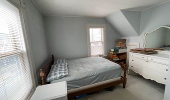 60 Cedar St, Berlin, NH 03570