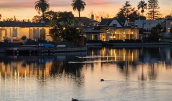 2000 CLINTON Ave, Alameda, CA 94501