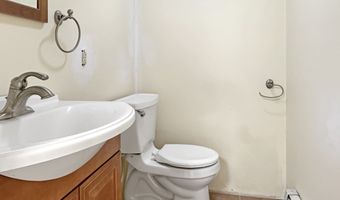 290 Buckley Rd, Colchester, CT 06415