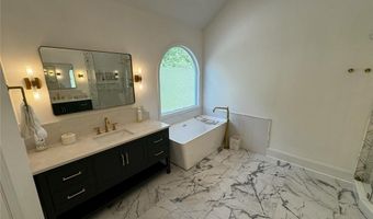 1025 Beacon Hill Xing, Alpharetta, GA 30005