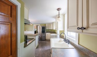 59 Middle Rd, Brentwood, NH 03833