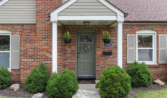 7258 Mackenzie Rd, Affton, MO 63123