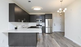 2 Hennessey Blvd 304, Atlantic Highlands, NJ 07716