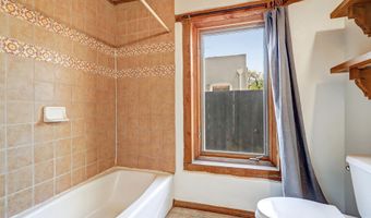 545 Atrisco Dr NW, Albuquerque, NM 87105
