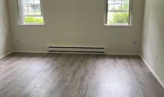 75 Harbor N, Amityville, NY 11701