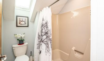 9 Top Notch Rd, Bartlett, NH 03812