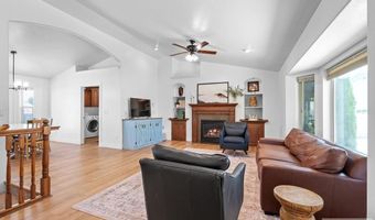 5477 Barton Cir, Ammon, ID 83406
