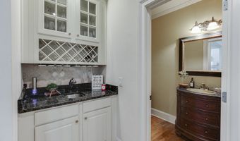 1373 Mountain Lake Dr, Auburn, GA 30011
